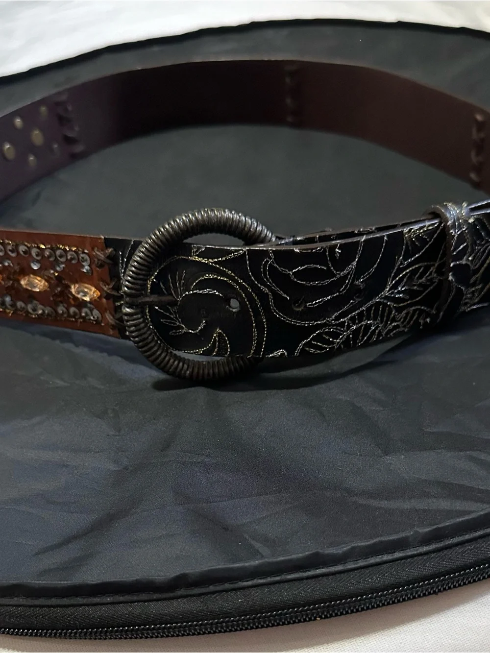 Chicos leather Belt Rhinestone Jewels Metal Buckle Size Medium Vintage RARE FIND